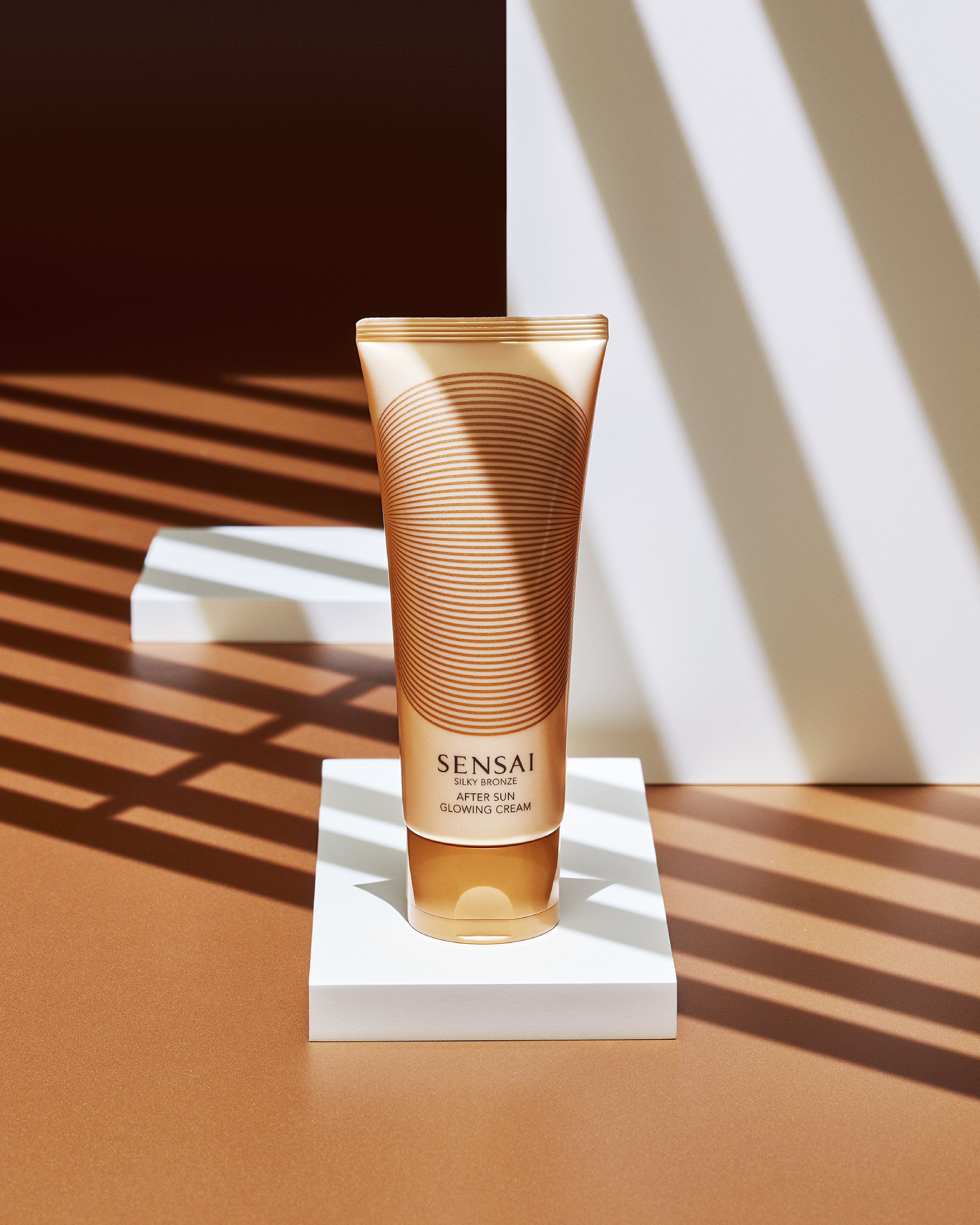 sensai after sun glowing cream